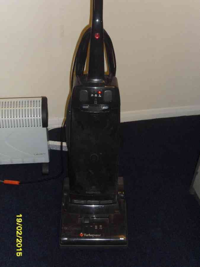 Black & Decker Upright Vacuum - appliances - by owner - sale - craigslist