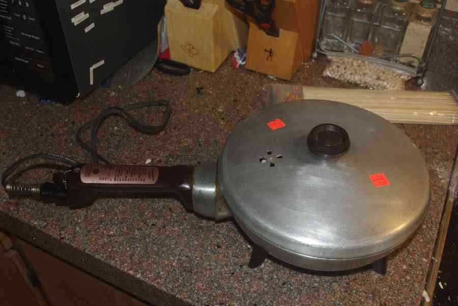 Vintage Westbend Electric Skillet,1960's Aluminum Frying Pan,antique Skillet,  